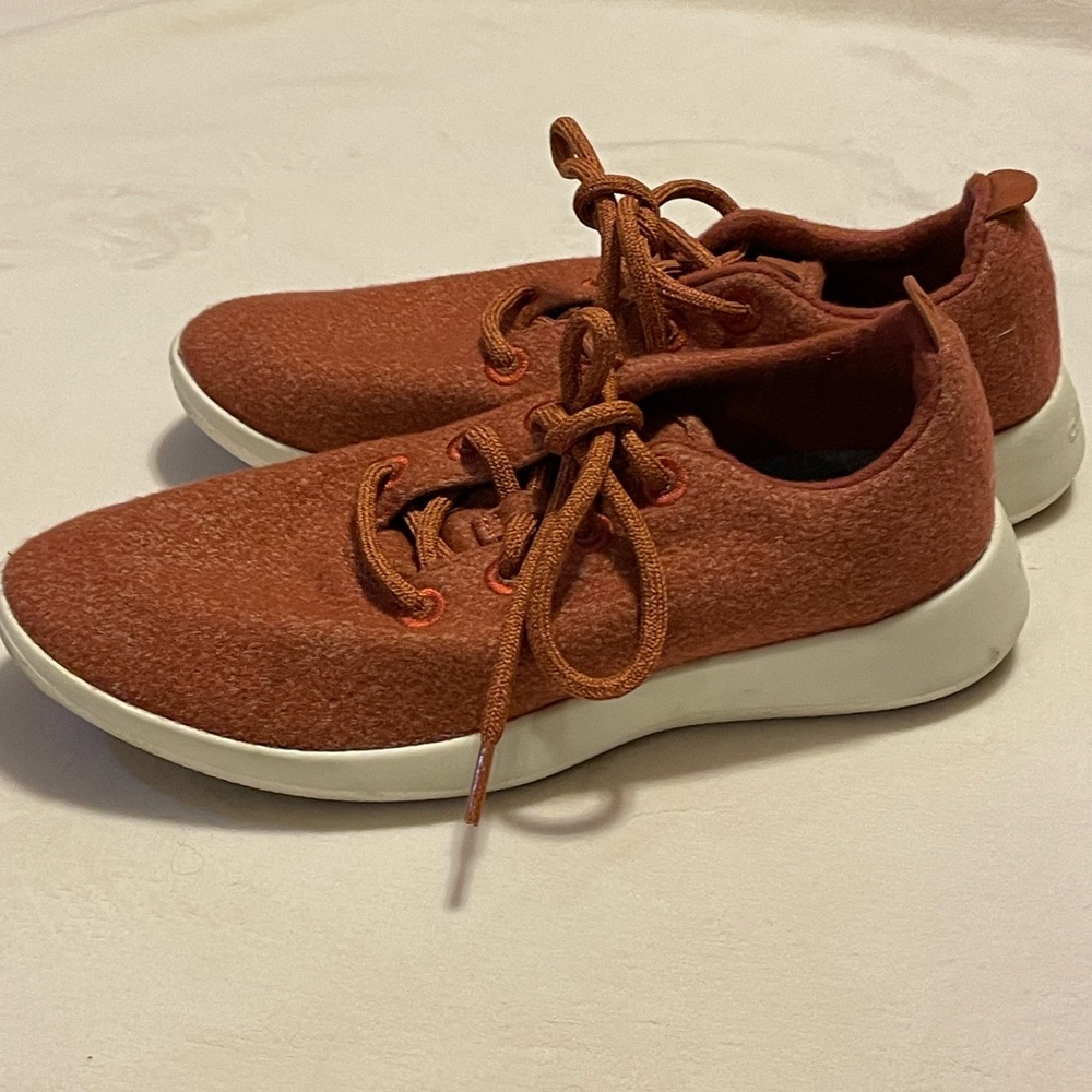 Allbirds Wool Runner Shoes Diablo with White Sole Women's Size 9 - Picture 3 of 7